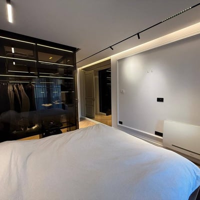 Аренда шикарной просторной 4-комнатной квартиры, 129 м², район Врачар, Белград, Сербия